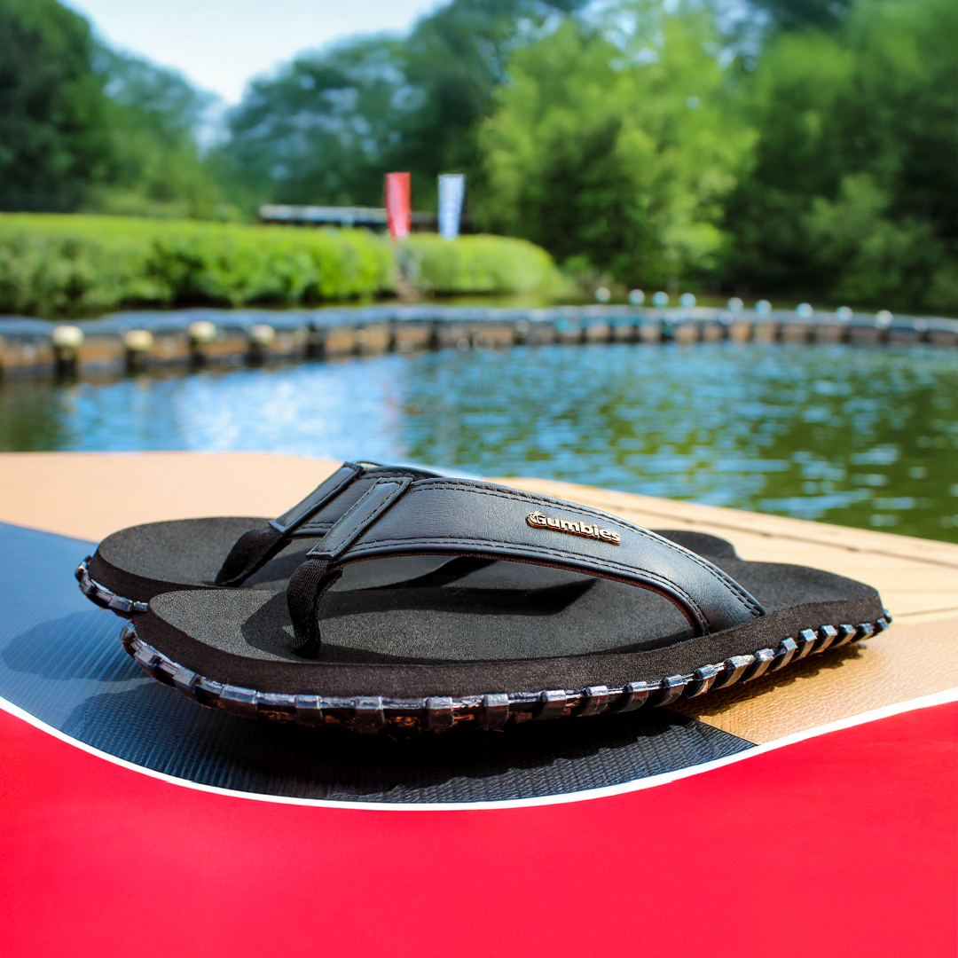 Vegovert Flip-Flops - Women's - Black