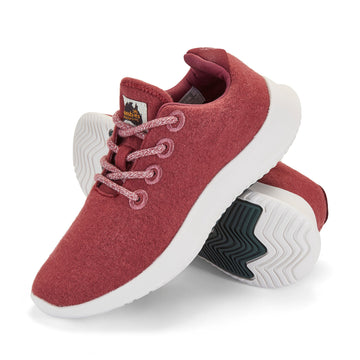 Gumrunner Sneakers - Women's - Berry