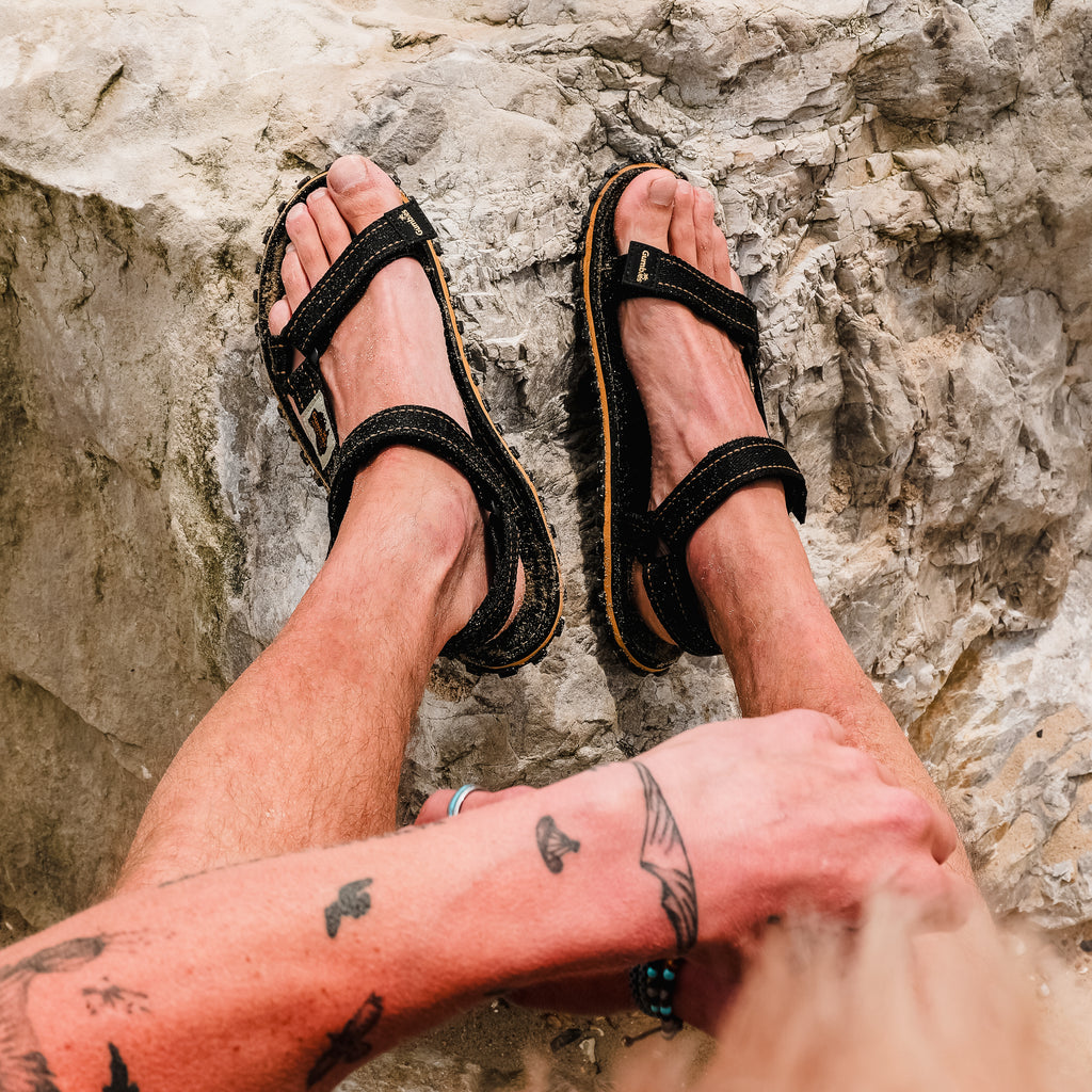 Tracker Sandals - Men's - Black