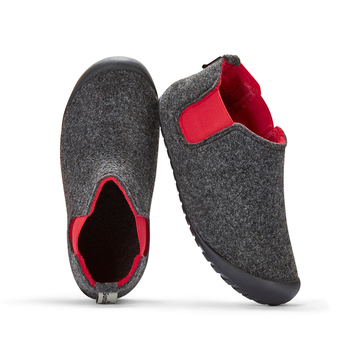 Brumby - Men's - Charcoal & Red