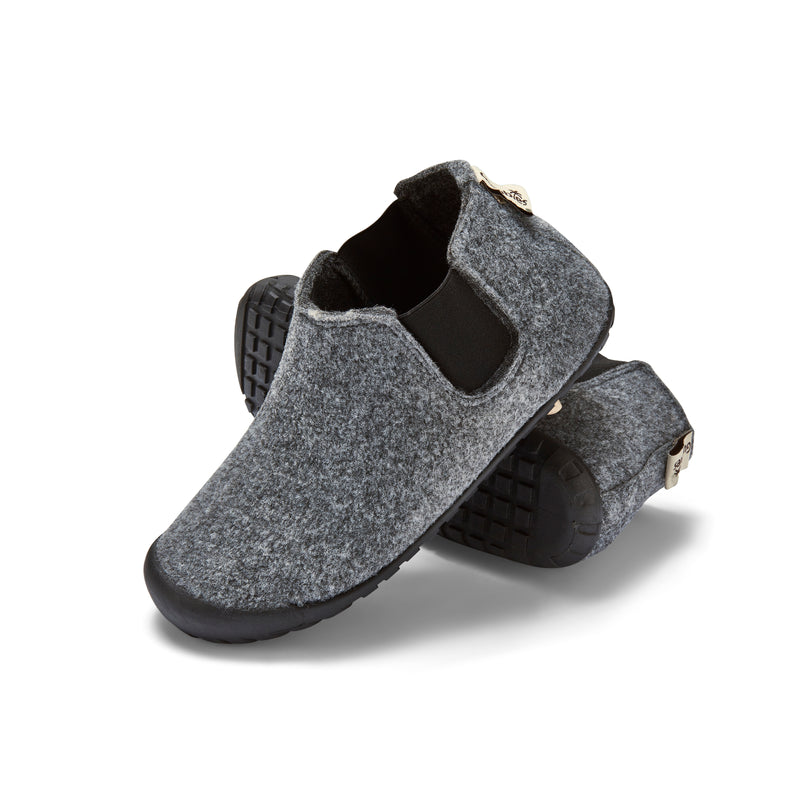Brumby - Men's - Grey & Charcoal