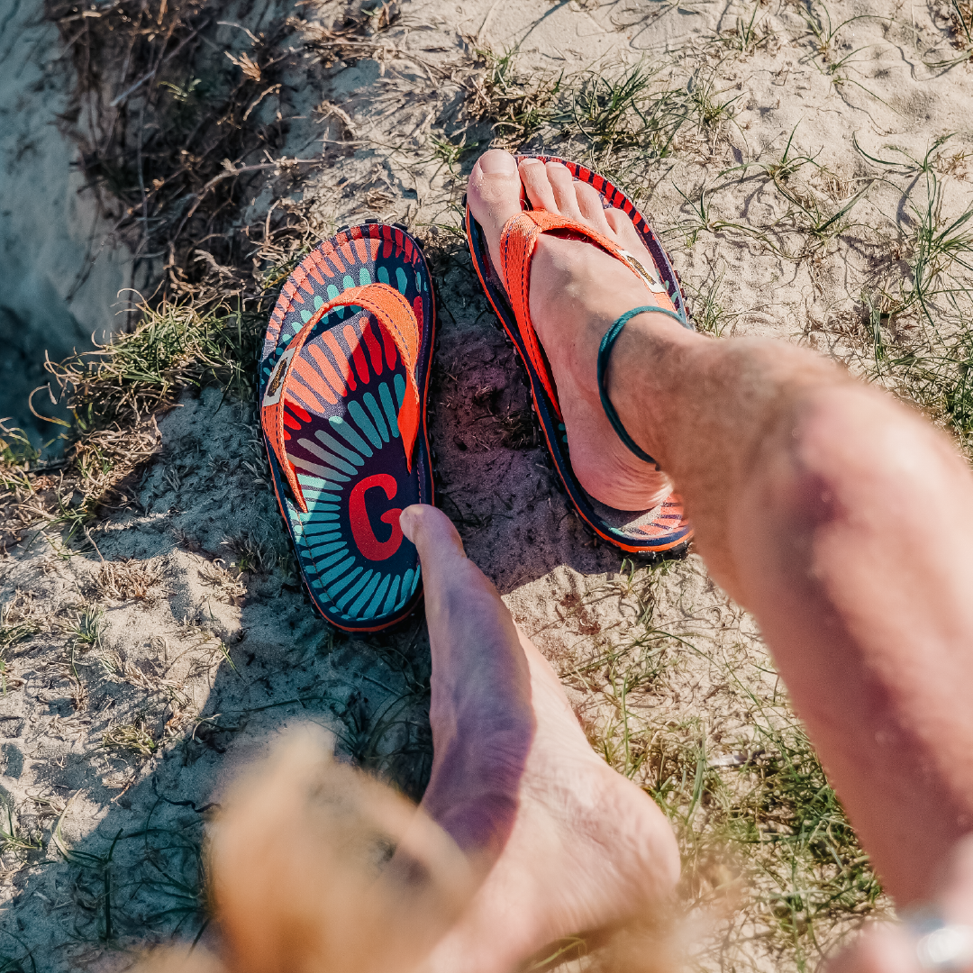 Islander Flip-Flops - Men's - Tangerine Burst