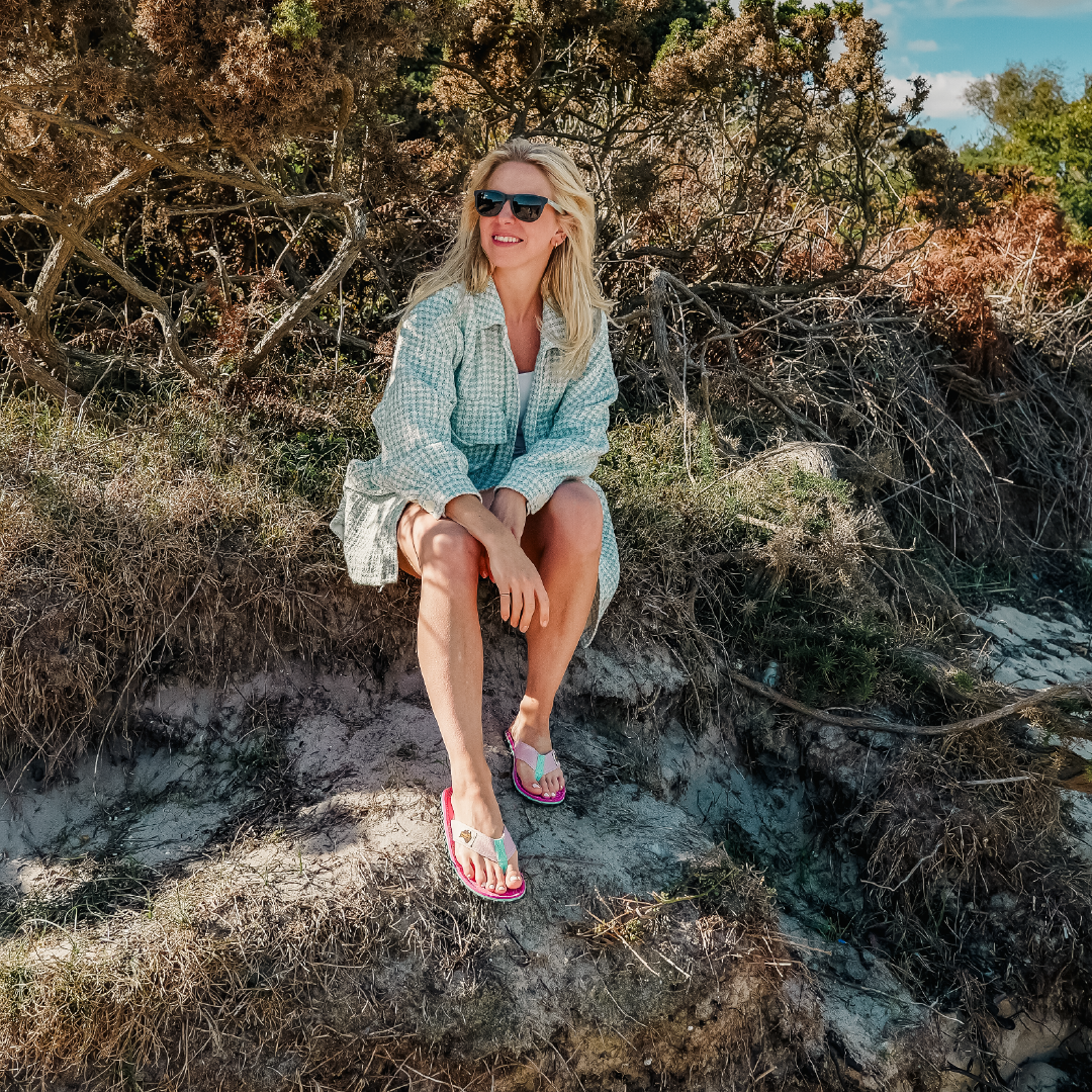 Islander Flip-Flops - Women's - Blush Hibiscus